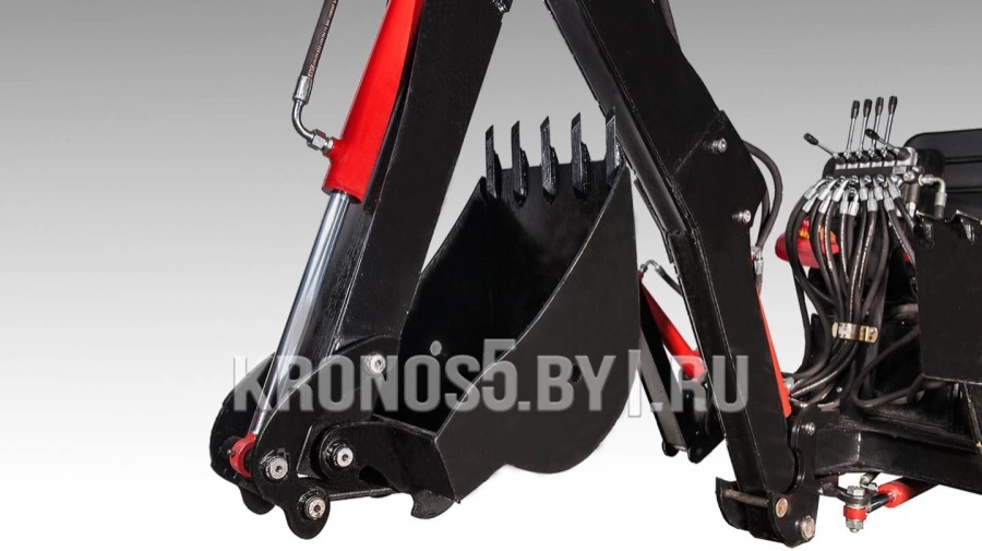 Навесной экскаватор Landformer 230